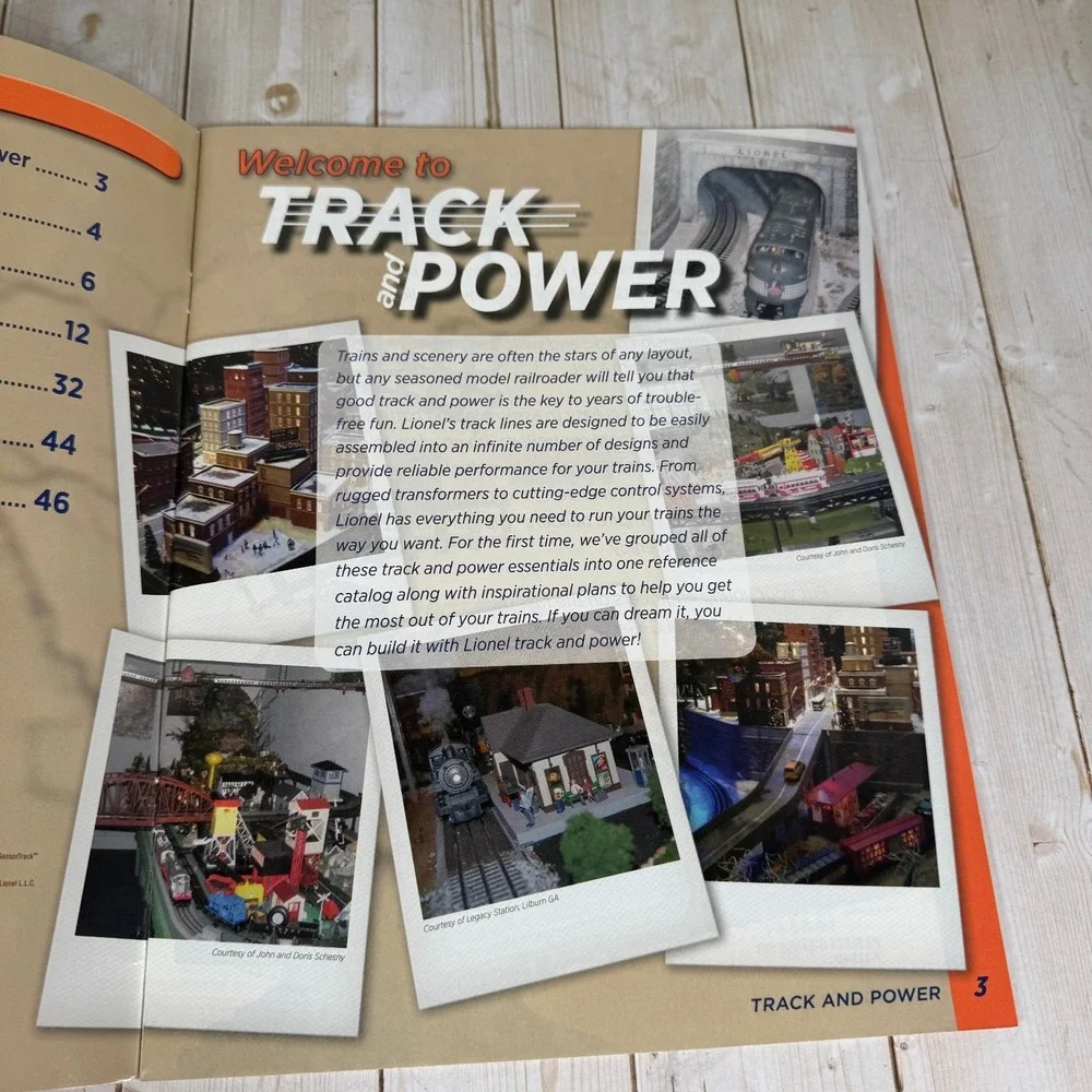 Lionel Track and Power 2014-2015 Model Train Catalog Guide Layouts